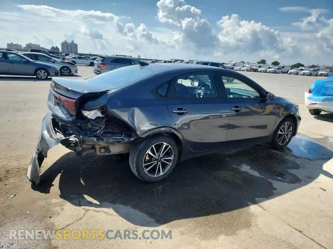 3 fotografías del automóvil dañado 3KPF24AD9PE603110 KIA FORTE 2023