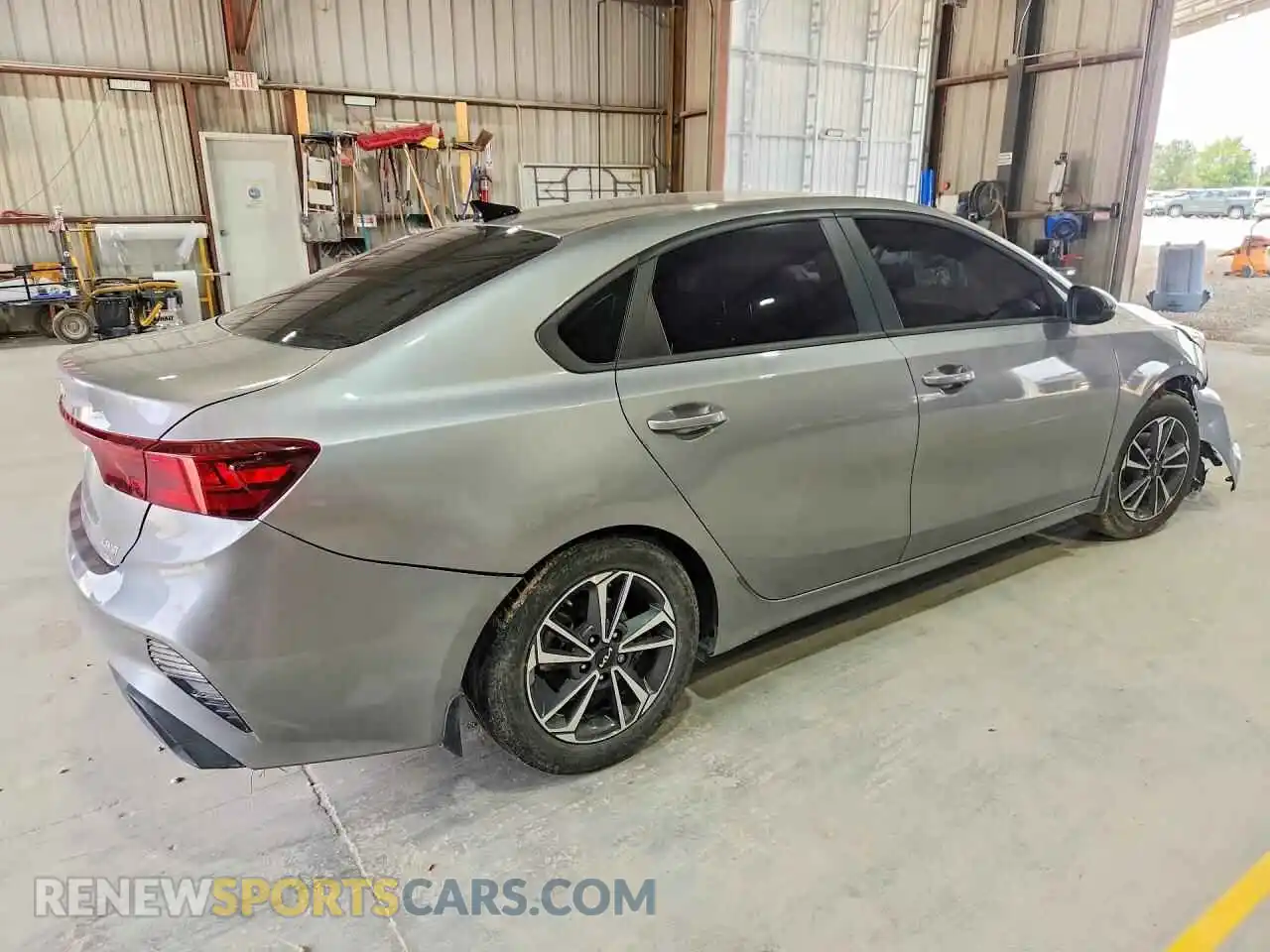 3 Photograph of a damaged car 3KPF24AD9PE603446 KIA FORTE 2023