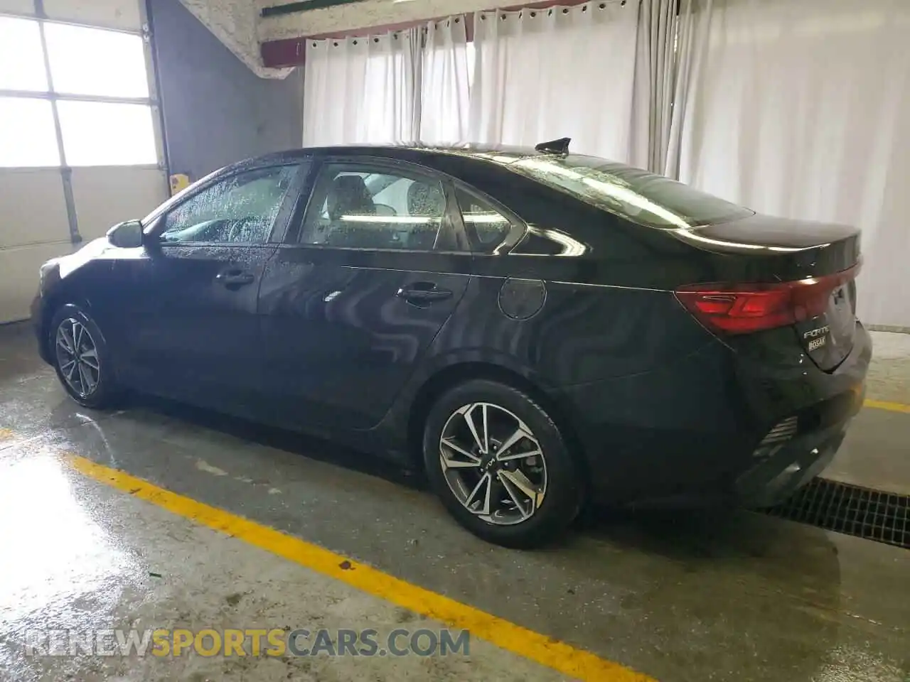 2 Фотография поврежденного автомобиля 3KPF24AD9PE608081 KIA FORTE 2023