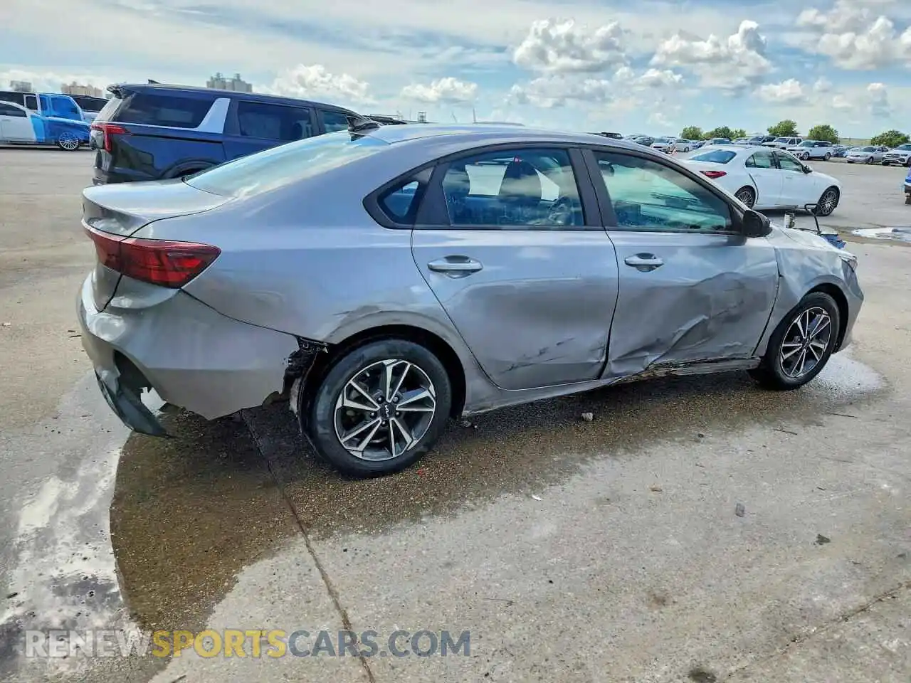 3 Photograph of a damaged car 3KPF24AD9PE653666 KIA FORTE 2023