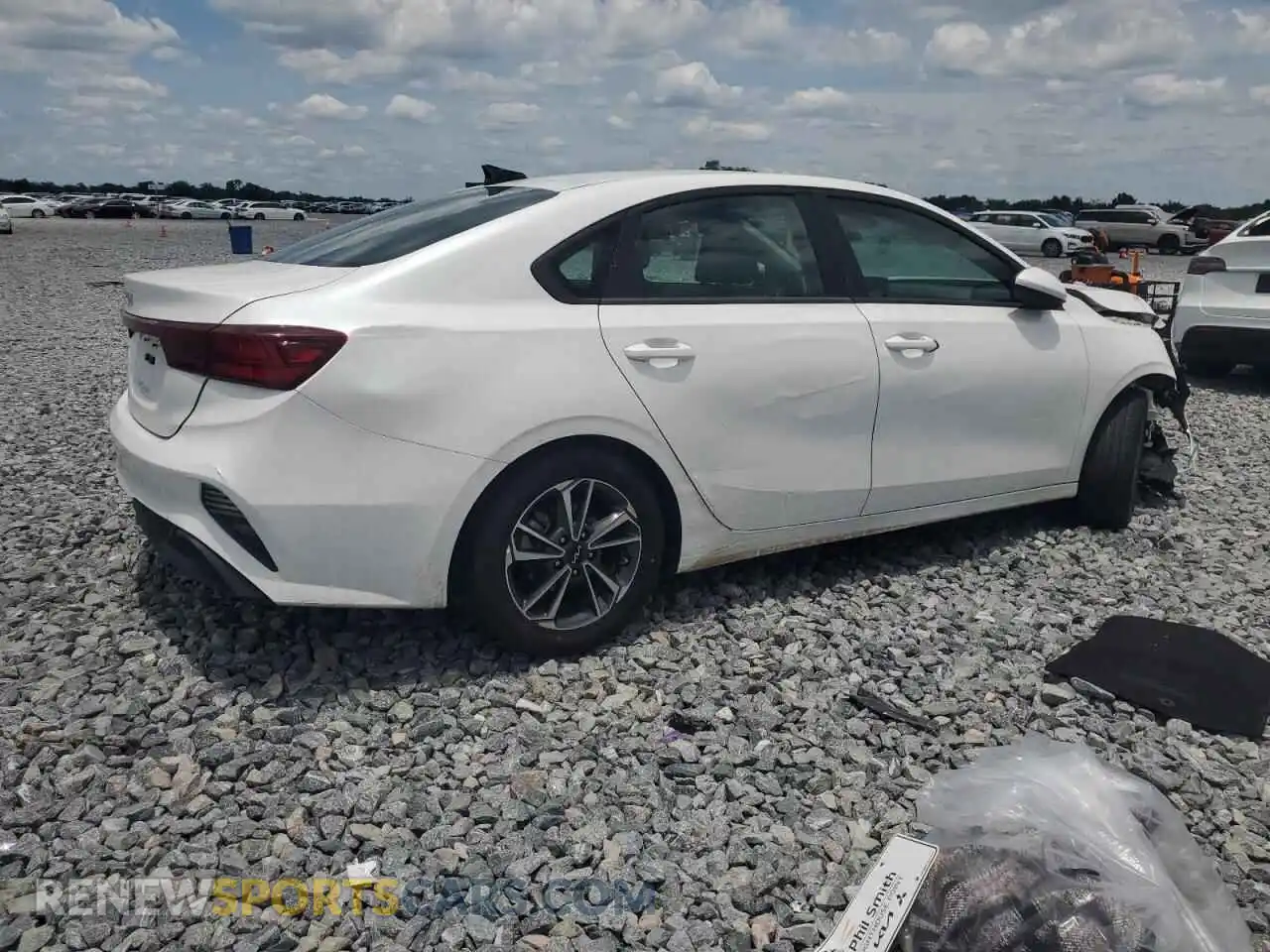 3 Photograph of a damaged car 3KPF24AD9PE656339 KIA FORTE 2023
