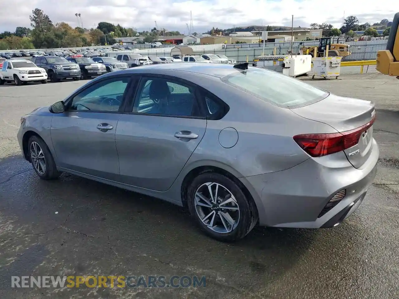2 Photograph of a damaged car 3KPF24ADXPE506868 KIA FORTE 2023