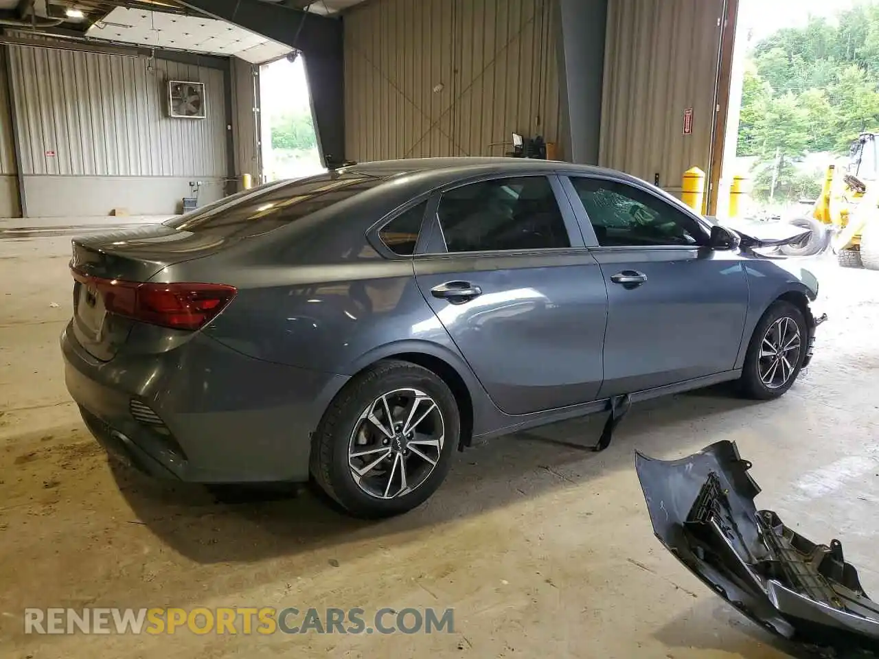 3 Photograph of a damaged car 3KPF24ADXPE553107 KIA FORTE 2023