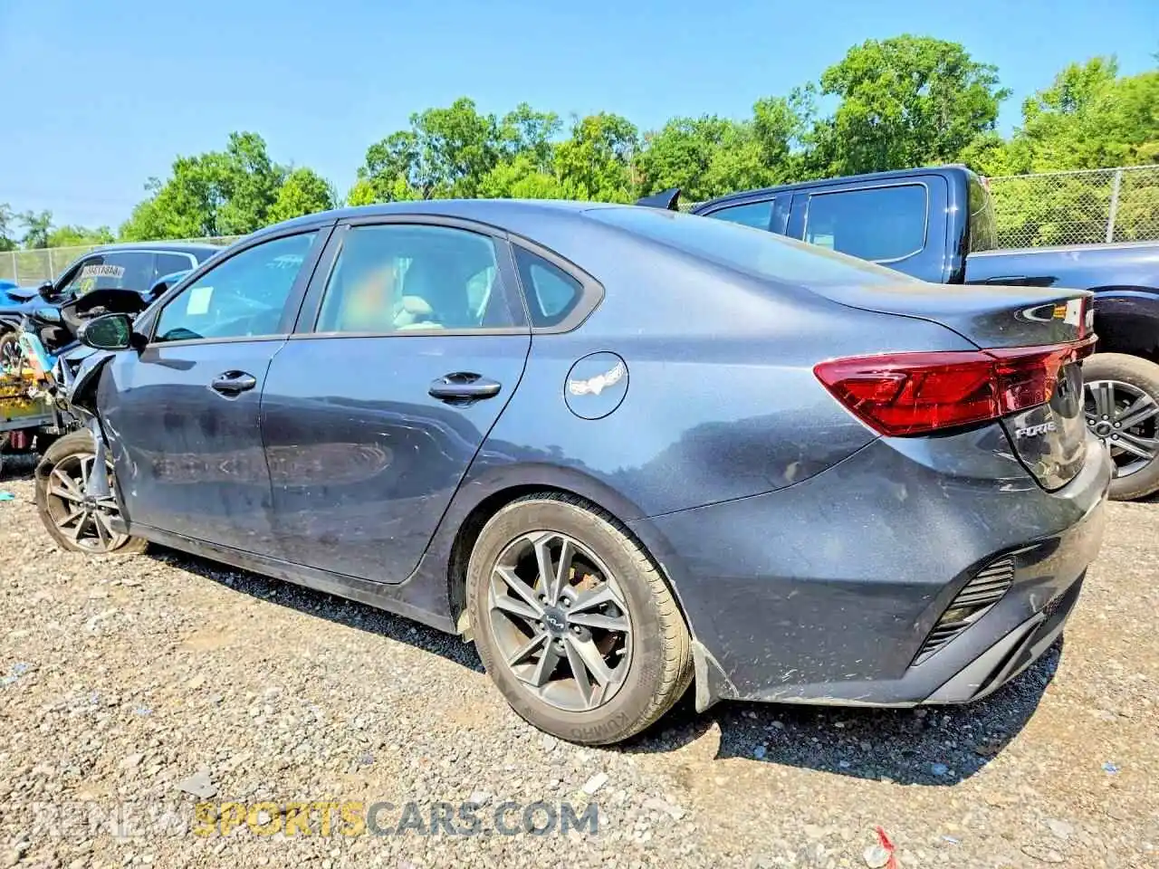 2 Фотография поврежденного автомобиля 3KPF24ADXPE567640 KIA FORTE 2023