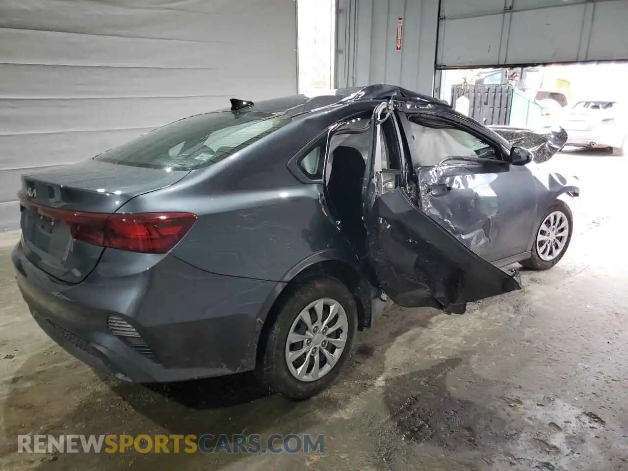 3 Photograph of a damaged car 3KPF24ADXPE685350 KIA FORTE 2023