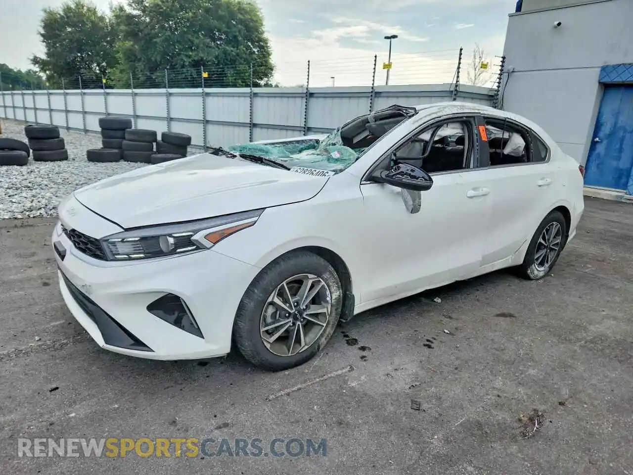 1 Photograph of a damaged car 3KPF34AD1PE650662 KIA FORTE 2023