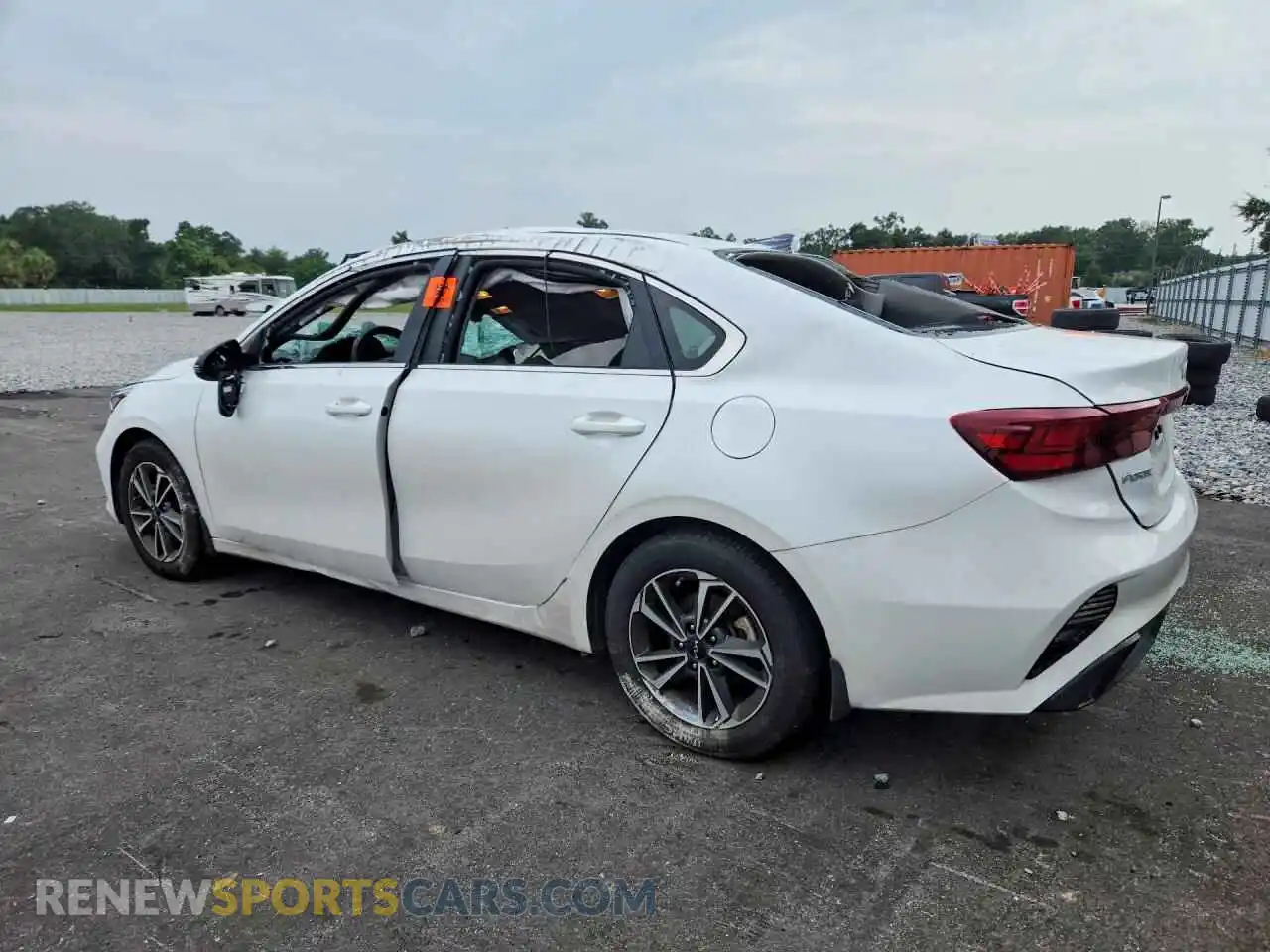 2 Photograph of a damaged car 3KPF34AD1PE650662 KIA FORTE 2023