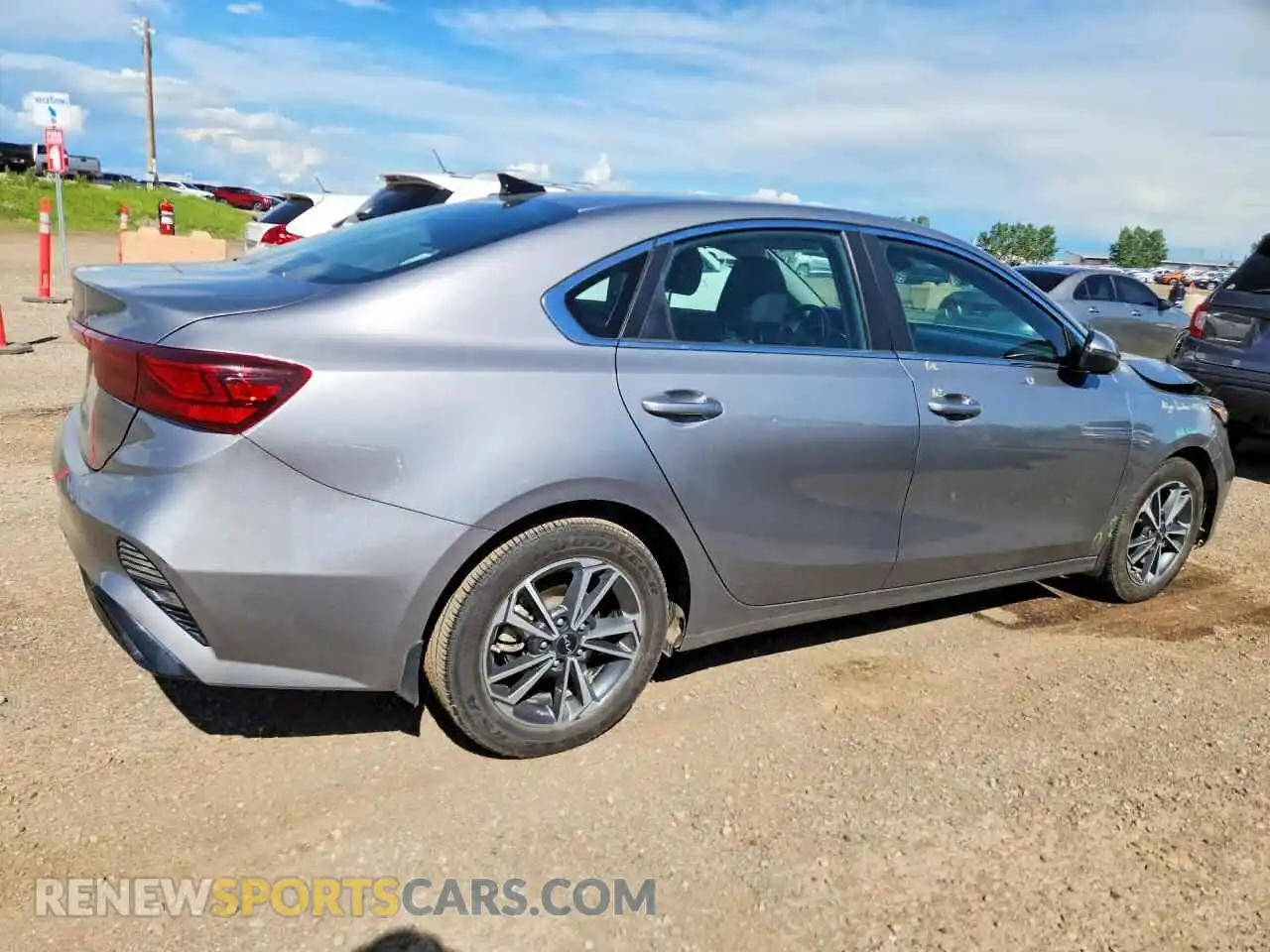3 Photograph of a damaged car 3KPF34AD1PE668692 KIA FORTE 2023
