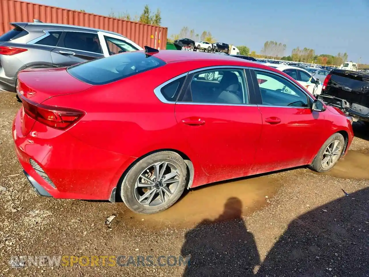 3 Photograph of a damaged car 3KPF34AD2PE535407 KIA FORTE 2023
