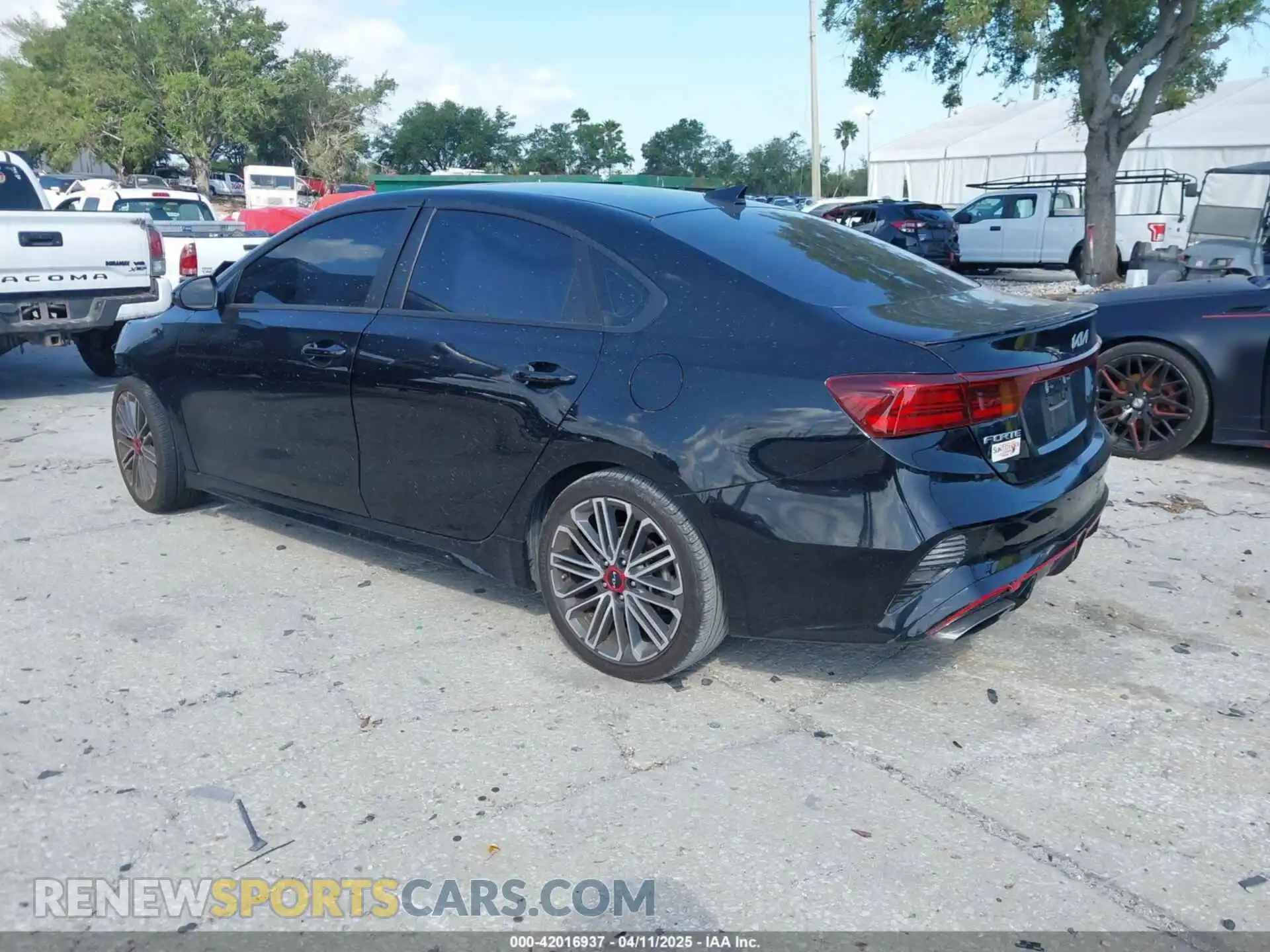 3 Photograph of a damaged car 3KPF44AC0PE678151 KIA FORTE 2023