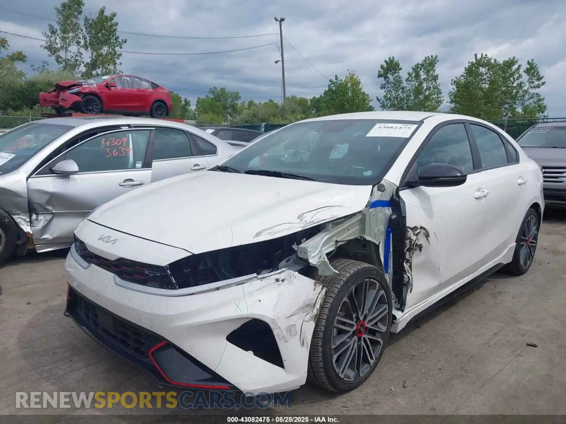 2 Photograph of a damaged car 3KPF44AC1PE683388 KIA FORTE 2023