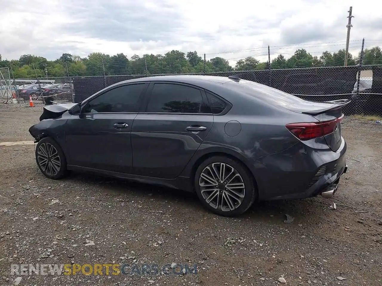 2 fotografías del automóvil dañado 3KPF44AC2PE679009 KIA FORTE 2023