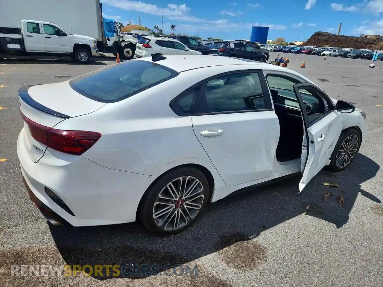 3 Photograph of a damaged car 3KPF44AC3PE538238 KIA FORTE 2023