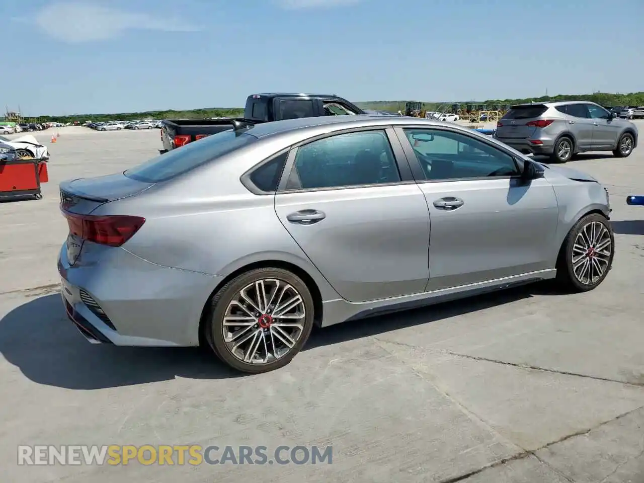 3 Photograph of a damaged car 3KPF44AC6PE631061 KIA FORTE 2023