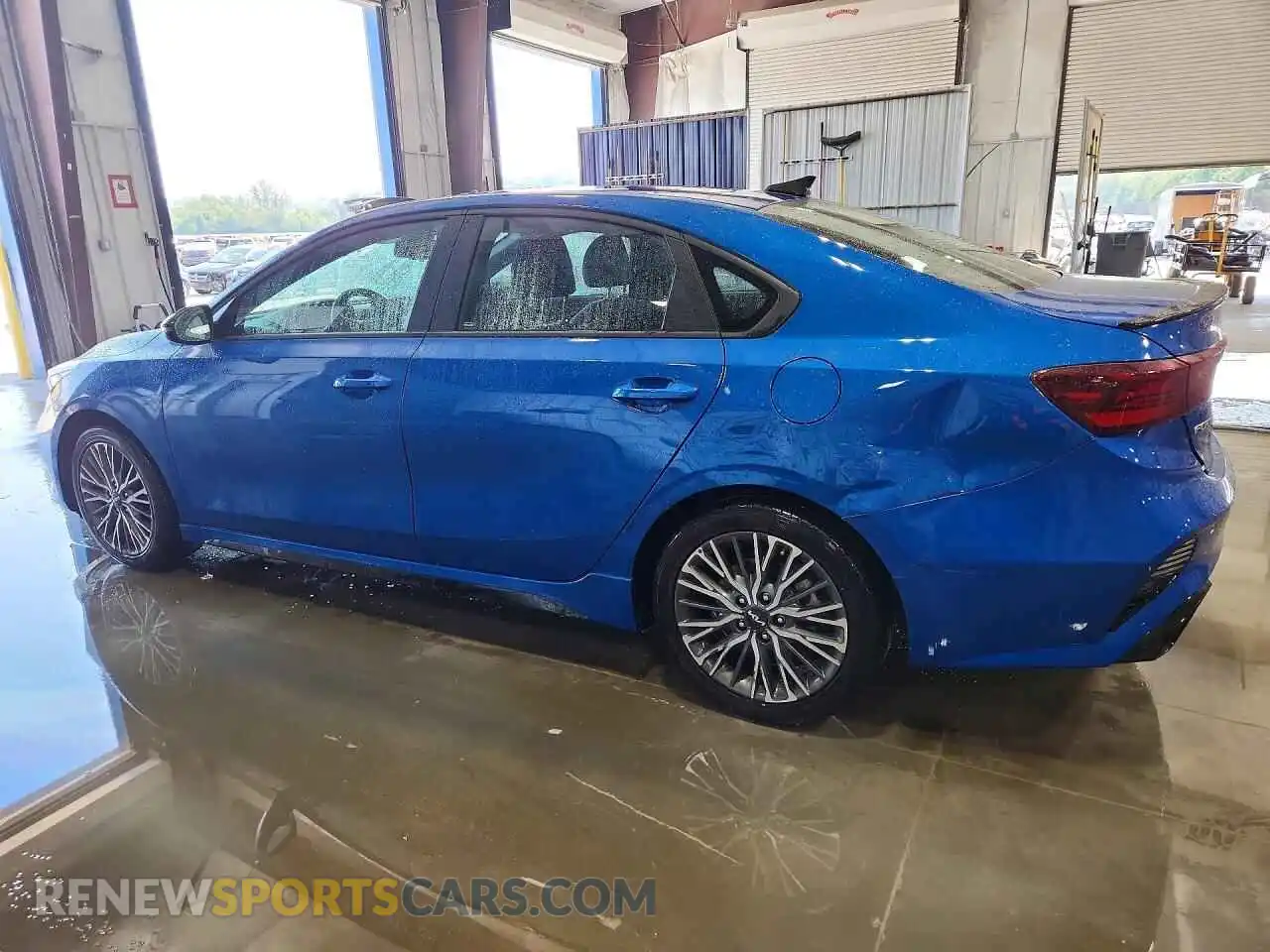 2 Фотография поврежденного автомобиля 3KPF54AD0PE520110 KIA FORTE 2023