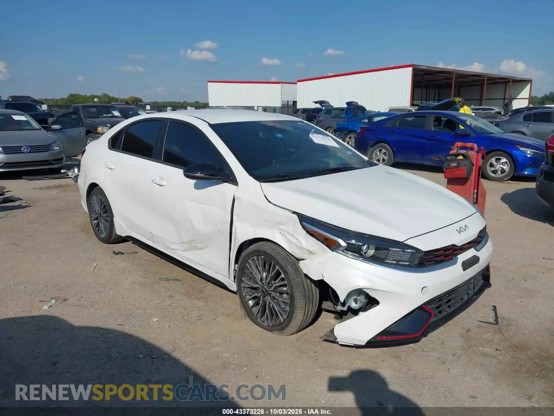 1 Фотография поврежденного автомобиля 3KPF54AD0PE643485 KIA FORTE 2023