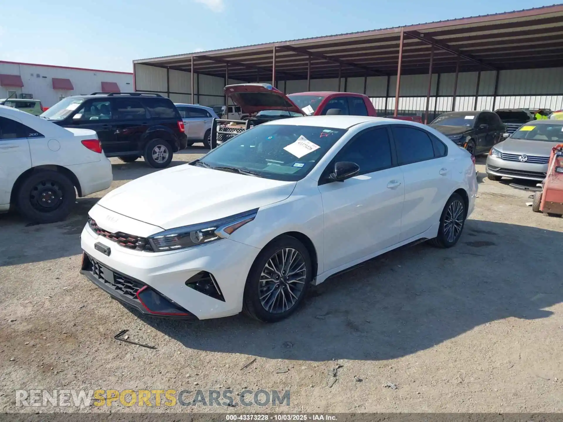2 Фотография поврежденного автомобиля 3KPF54AD0PE643485 KIA FORTE 2023