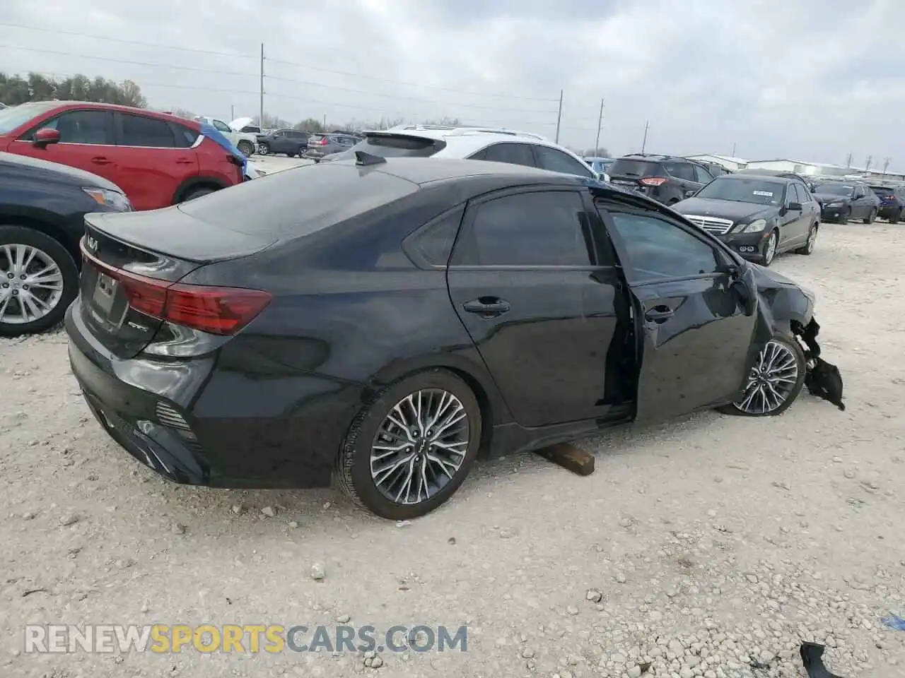 3 Photograph of a damaged car 3KPF54AD1PE584723 KIA FORTE 2023