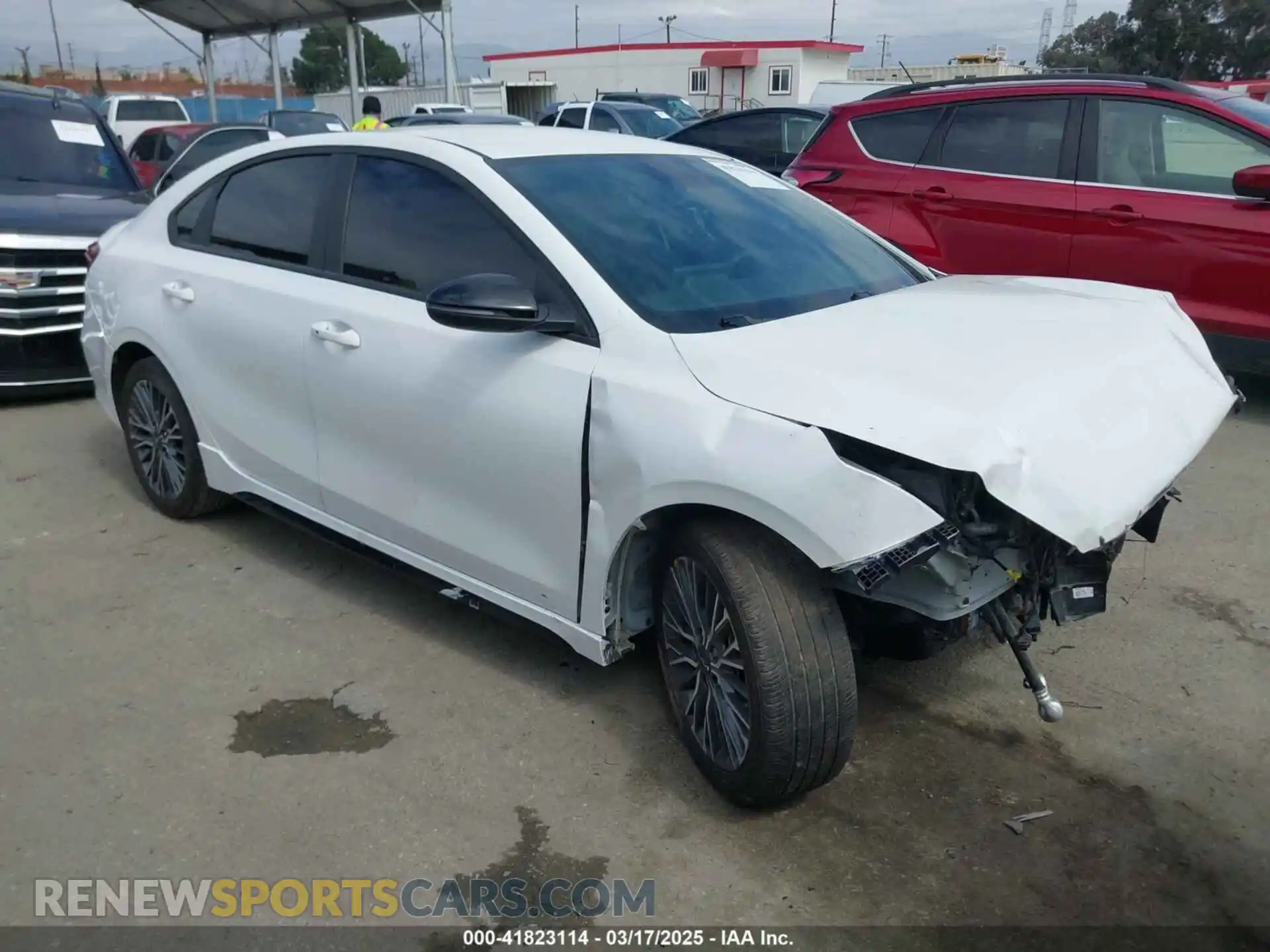 1 Photograph of a damaged car 3KPF54AD1PE615744 KIA FORTE 2023
