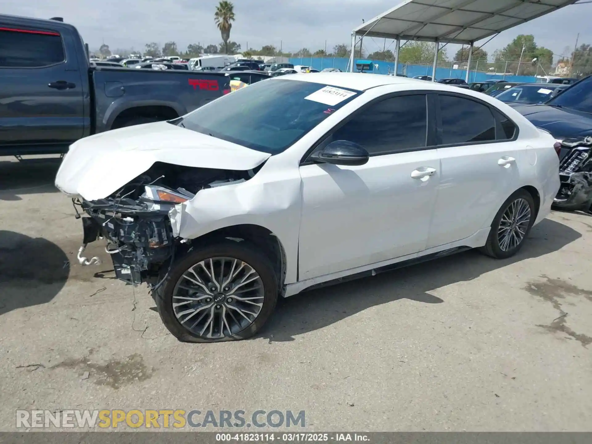 2 Photograph of a damaged car 3KPF54AD1PE615744 KIA FORTE 2023