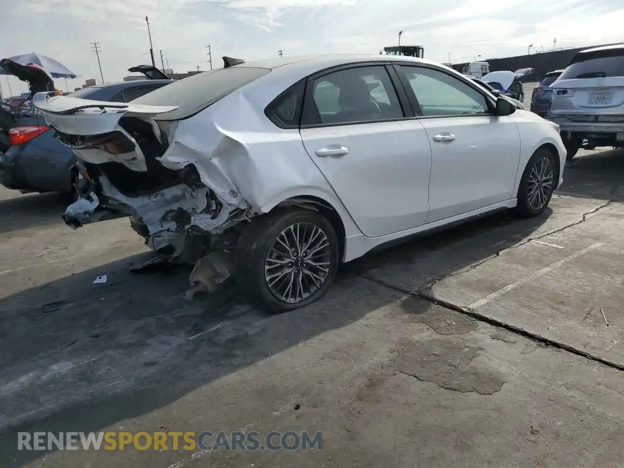 3 Photograph of a damaged car 3KPF54AD2PE551102 KIA FORTE 2023