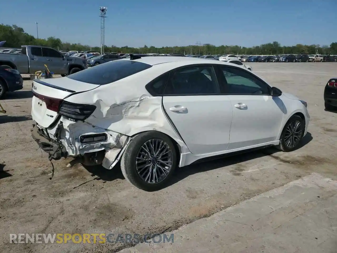 3 Photograph of a damaged car 3KPF54AD3PE630519 KIA FORTE 2023