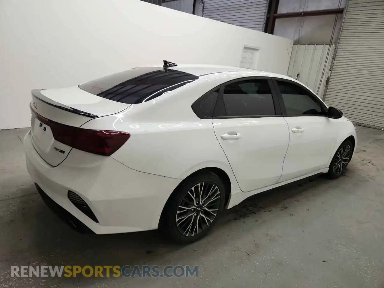 3 Photograph of a damaged car 3KPF54AD4PE522331 KIA FORTE 2023