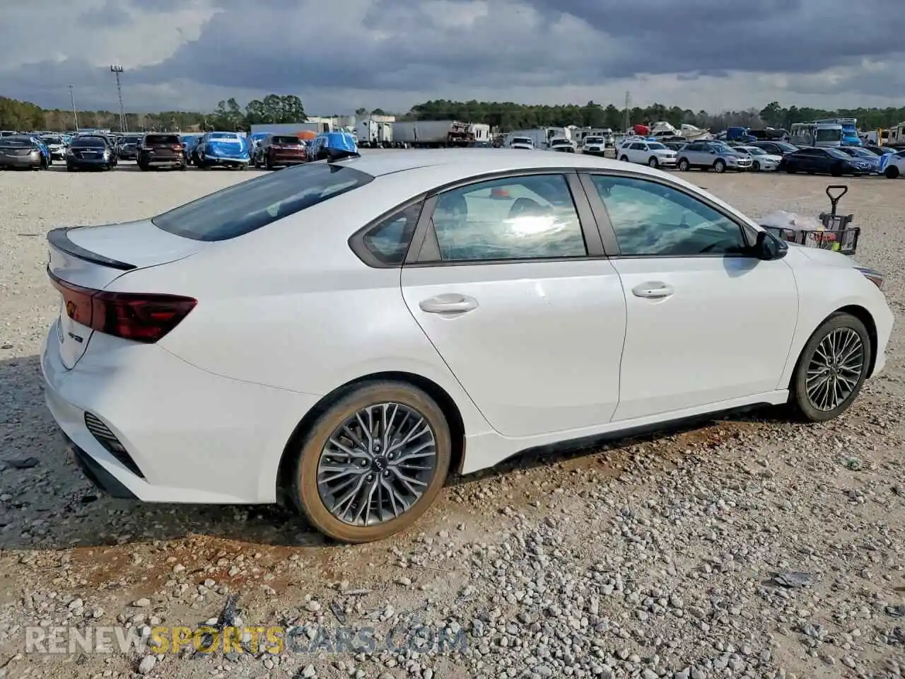 3 Photograph of a damaged car 3KPF54AD4PE617018 KIA FORTE 2023