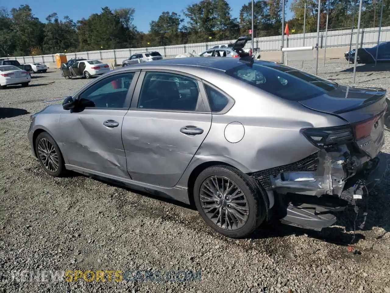 2 Фотография поврежденного автомобиля 3KPF54AD4PE671550 KIA FORTE 2023
