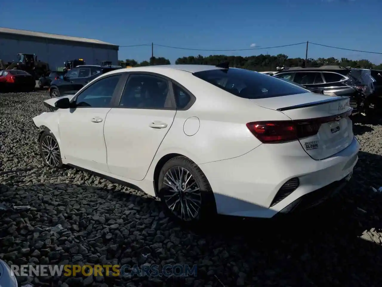 2 Фотография поврежденного автомобиля 3KPF54AD5PE530177 KIA FORTE 2023