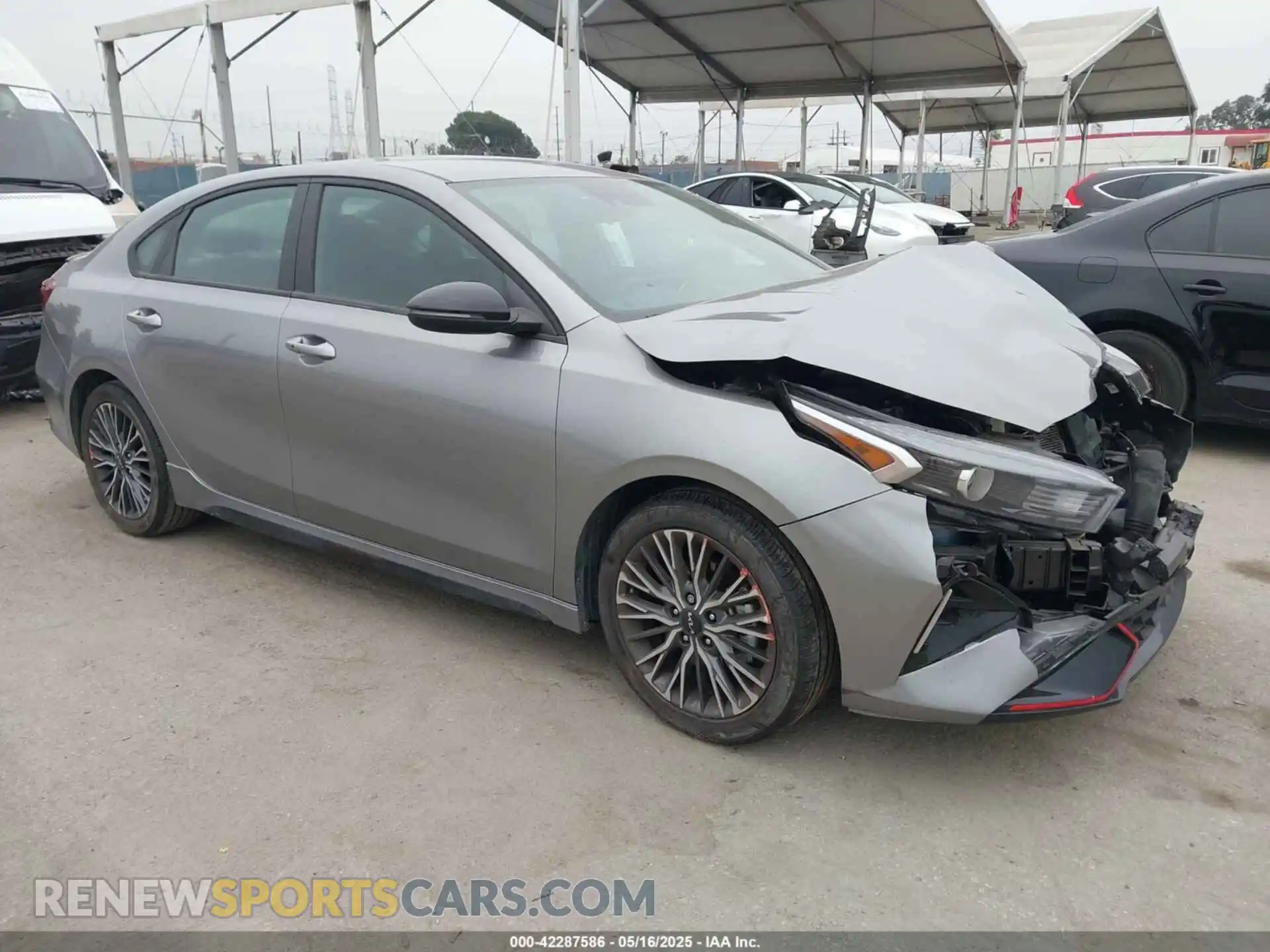 1 Photograph of a damaged car 3KPF54AD5PE577659 KIA FORTE 2023