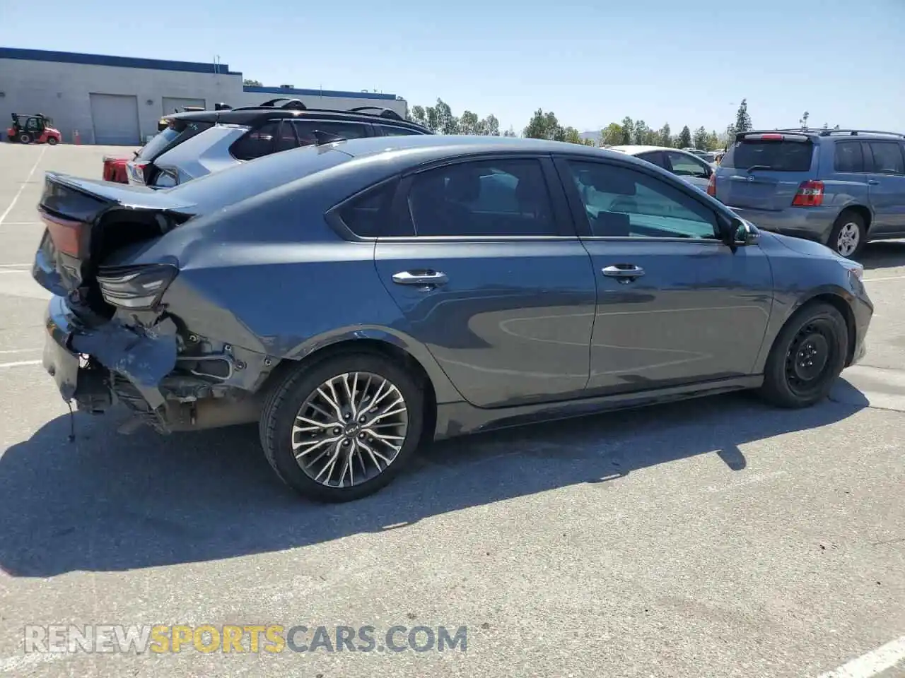 3 Photograph of a damaged car 3KPF54AD5PE657933 KIA FORTE 2023