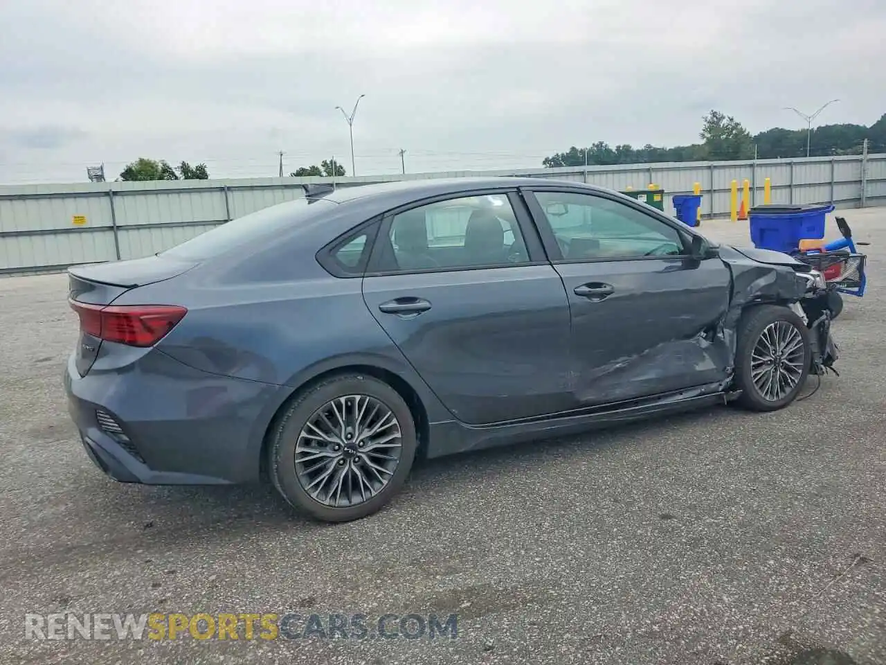 3 Photograph of a damaged car 3KPF54AD7PE558451 KIA FORTE 2023