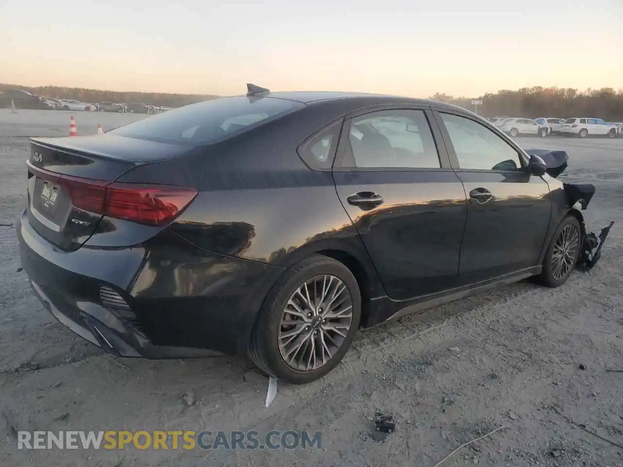 3 Photograph of a damaged car 3KPF54AD7PE565268 KIA FORTE 2023