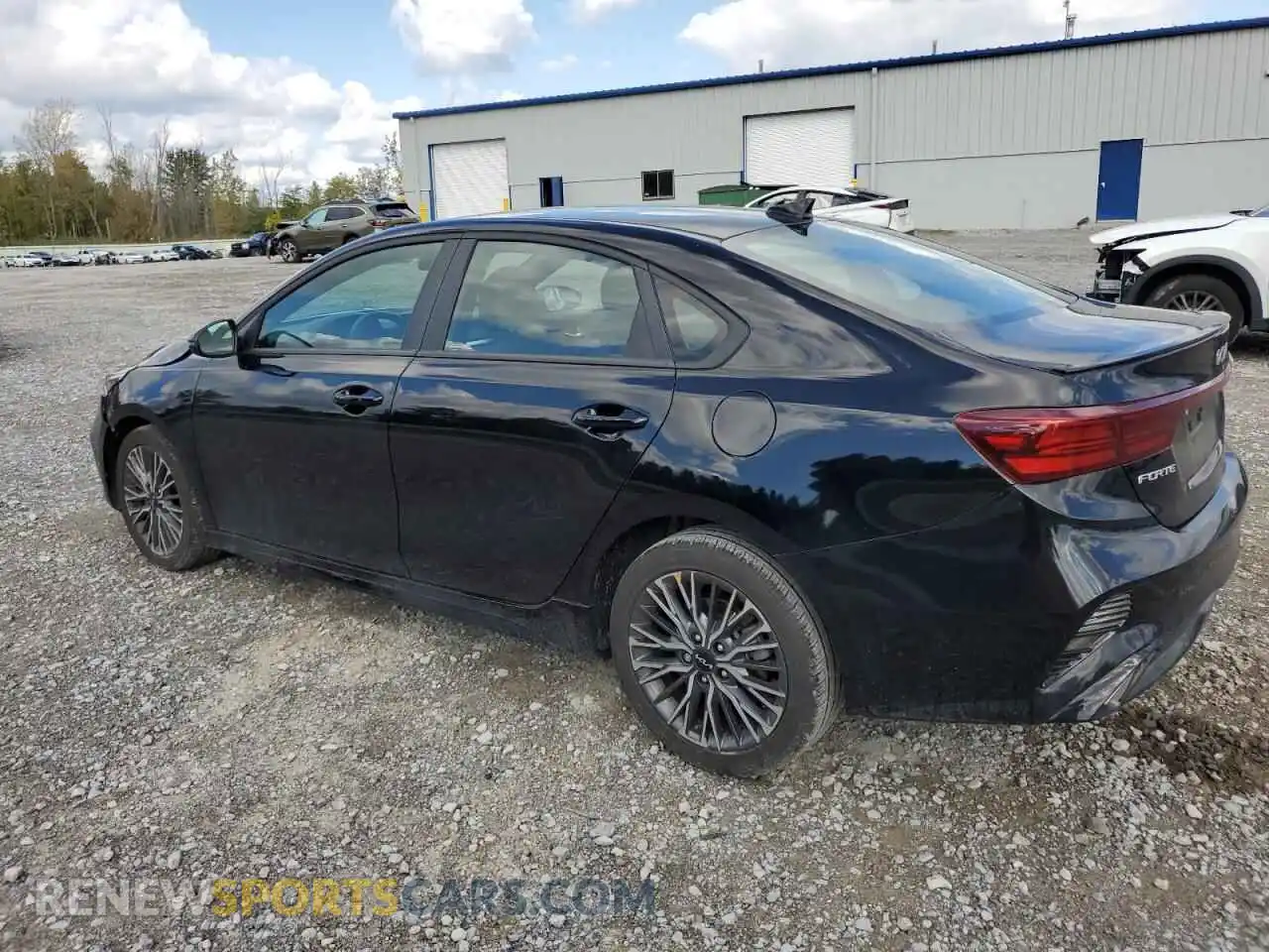 2 Фотография поврежденного автомобиля 3KPF54AD7PE685331 KIA FORTE 2023
