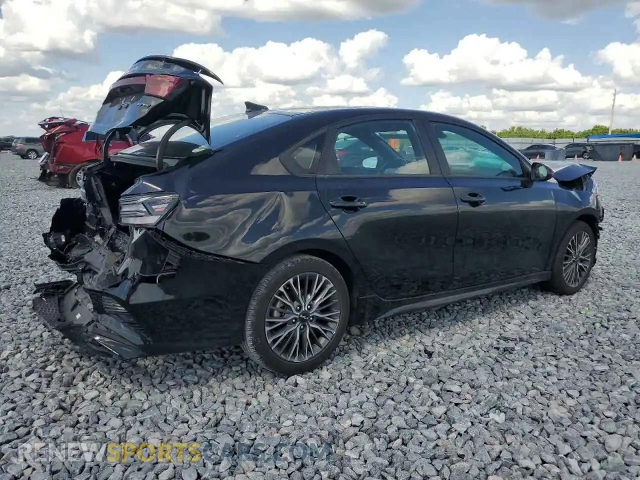 3 Фотография поврежденного автомобиля 3KPF54AD9PE565160 KIA FORTE 2023