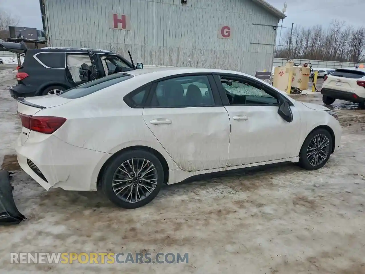 3 Photograph of a damaged car 3KPF54ADXPE553342 KIA FORTE 2023