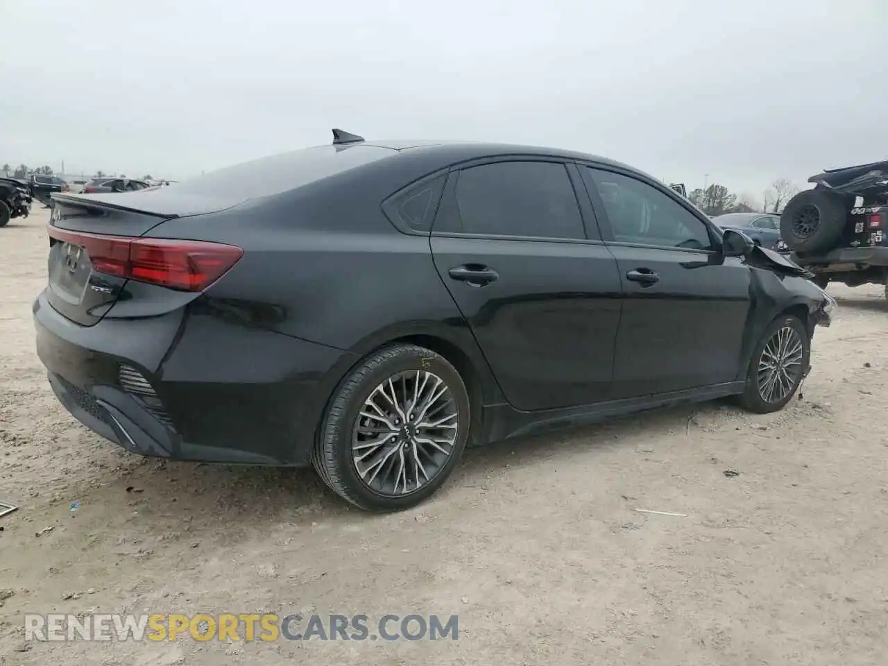 3 Photograph of a damaged car 3KPF54ADXPE618772 KIA FORTE 2023