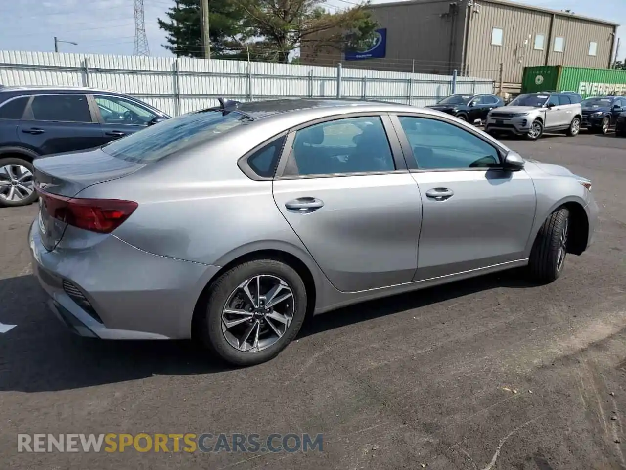 3 Photograph of a damaged car 3KPF24AD0RE738480 KIA FORTE 2024