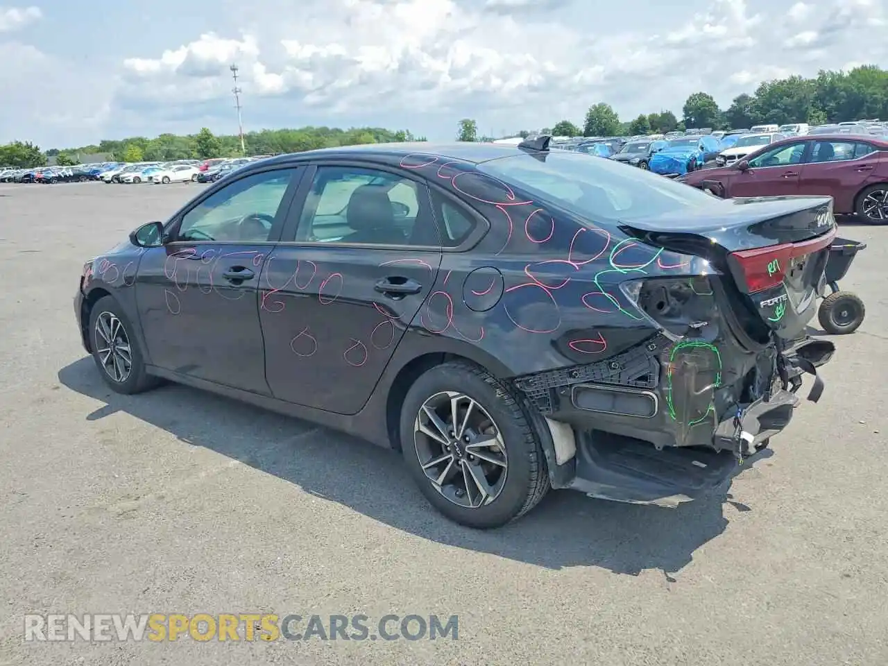 2 fotografías del automóvil dañado 3KPF24AD0RE739855 KIA FORTE 2024