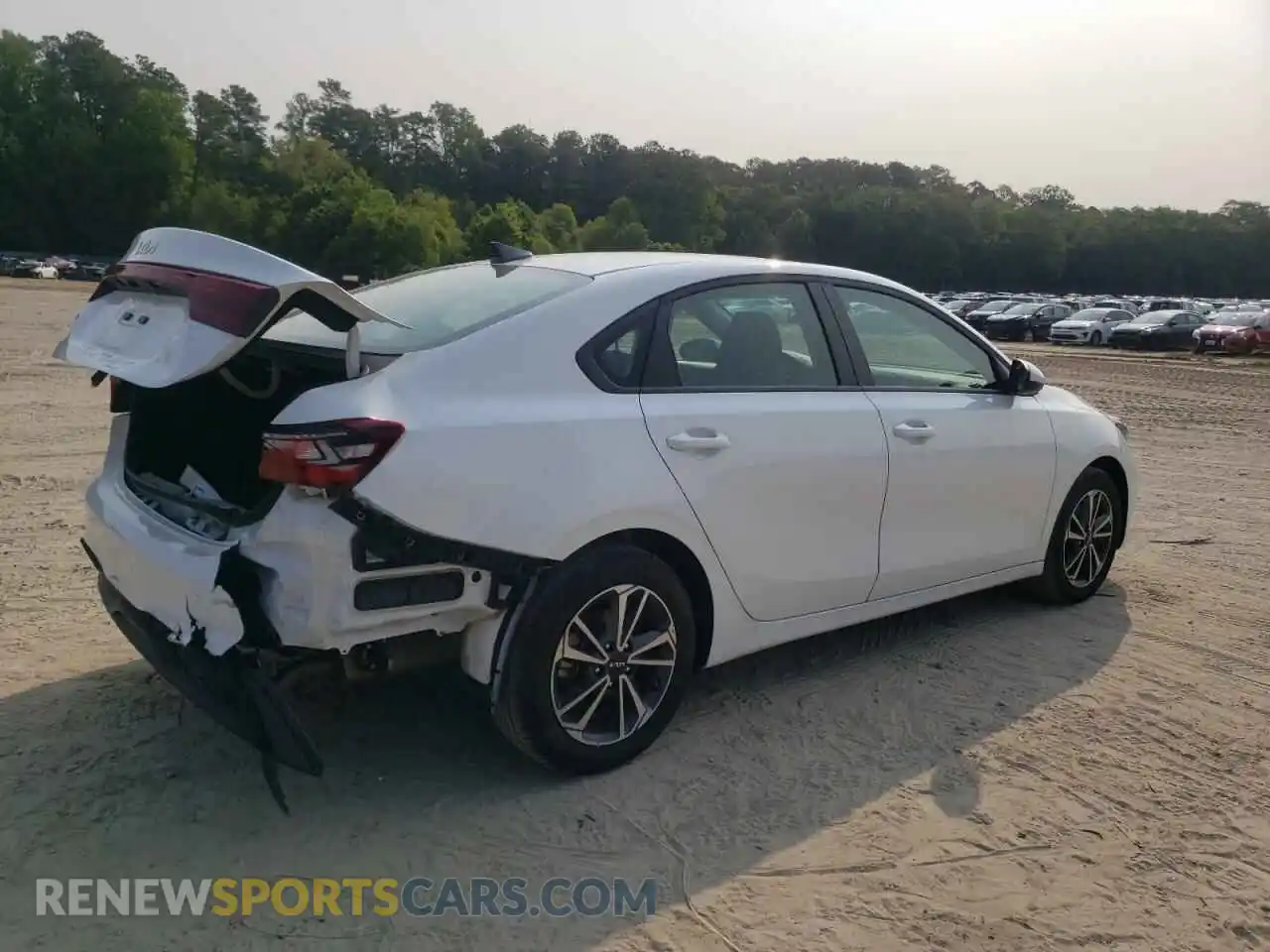 3 Photograph of a damaged car 3KPF24AD0RE754193 KIA FORTE 2024