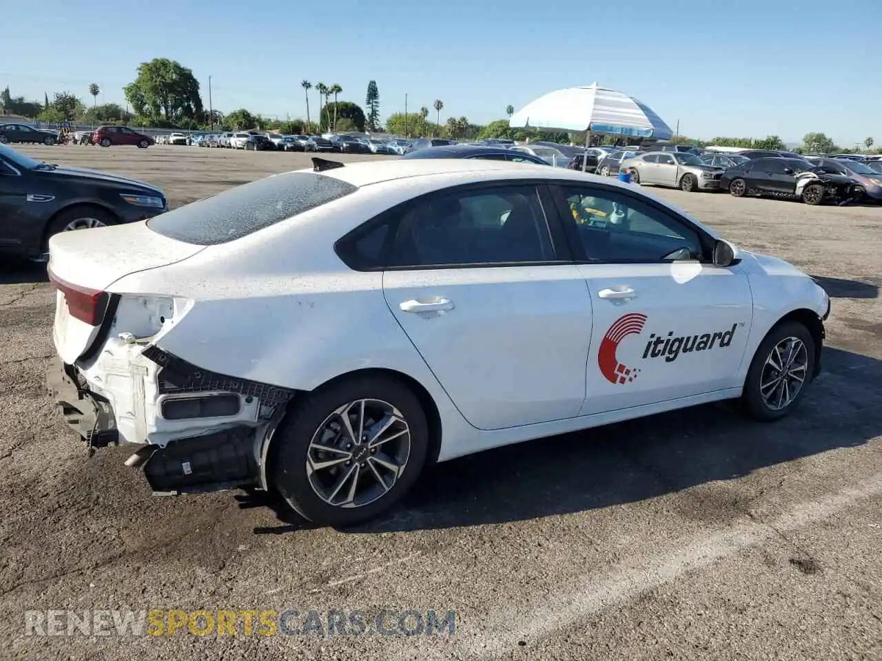 3 Photograph of a damaged car 3KPF24AD0RE773228 KIA FORTE 2024