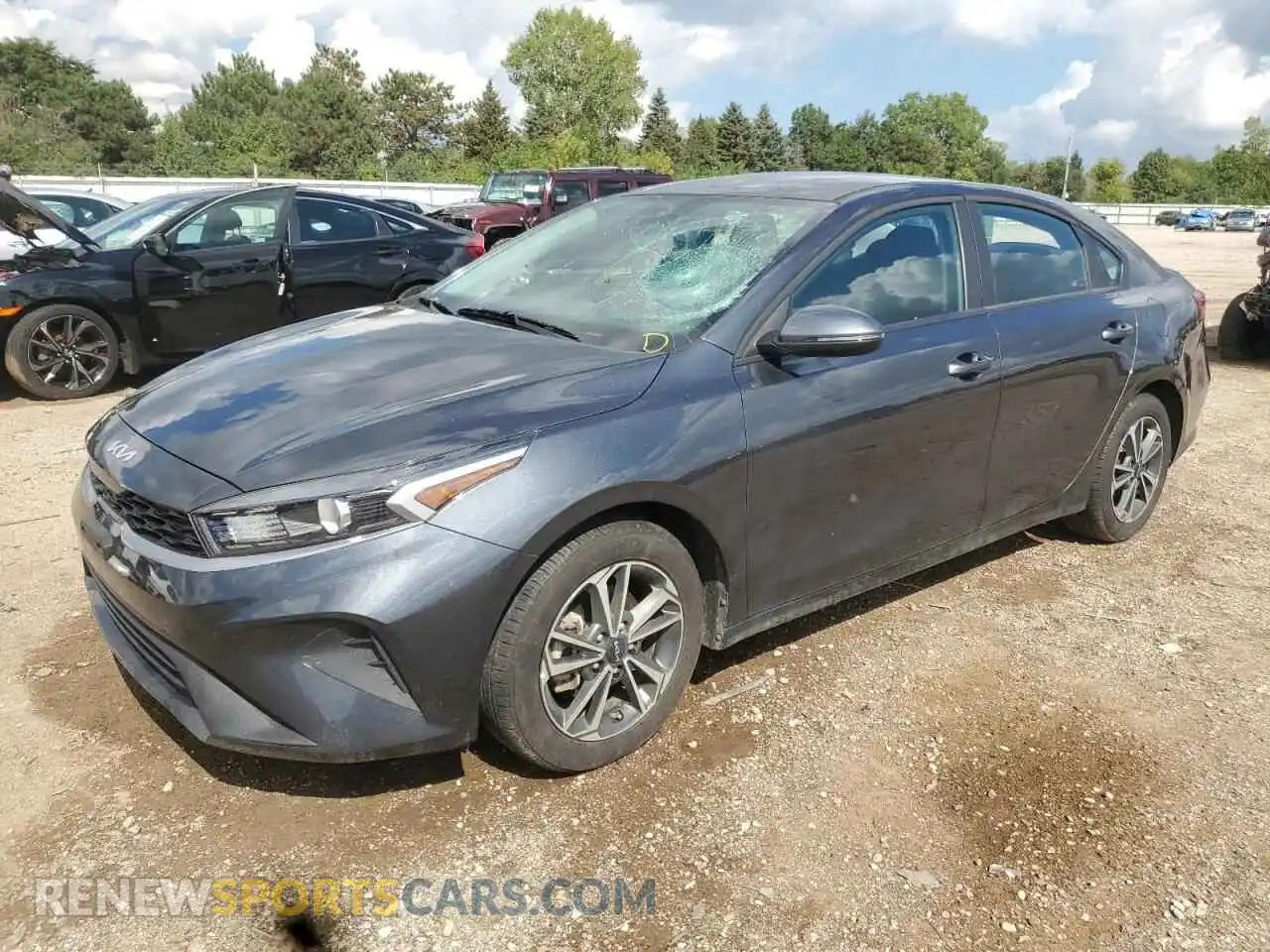 1 Photograph of a damaged car 3KPF24AD0RE820192 KIA FORTE 2024