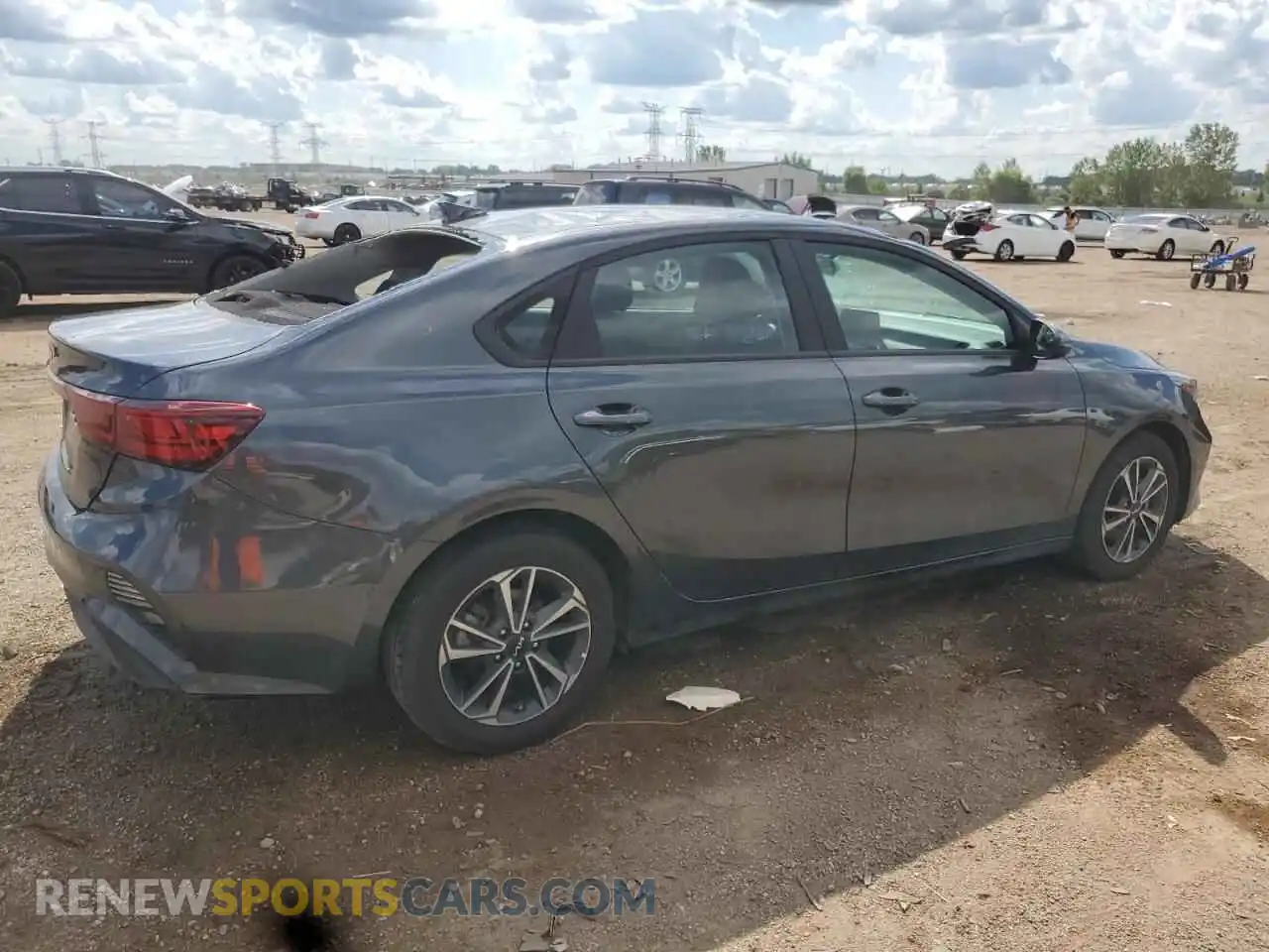3 Photograph of a damaged car 3KPF24AD0RE820192 KIA FORTE 2024