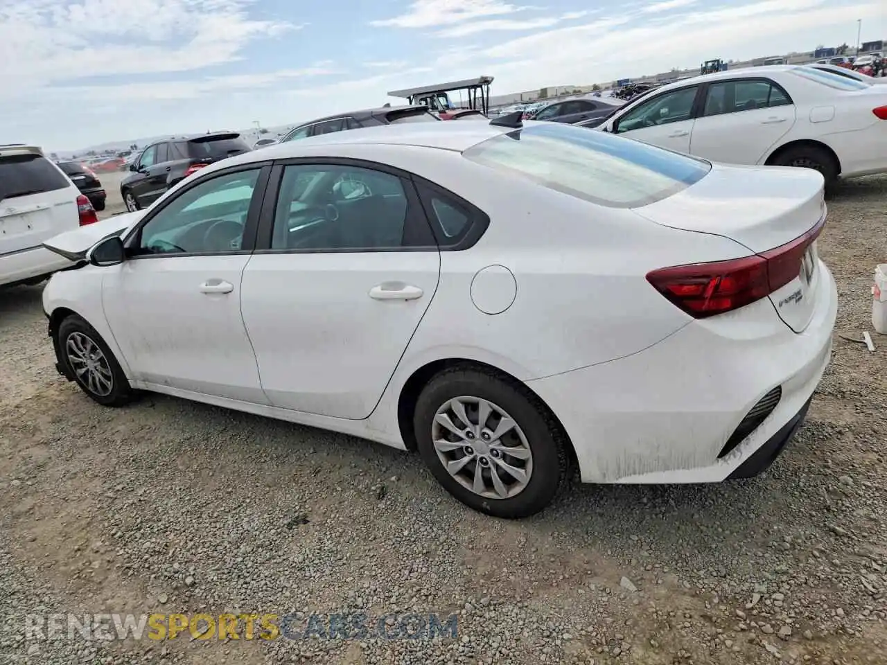 2 Фотография поврежденного автомобиля 3KPF24AD0RE824159 KIA FORTE 2024
