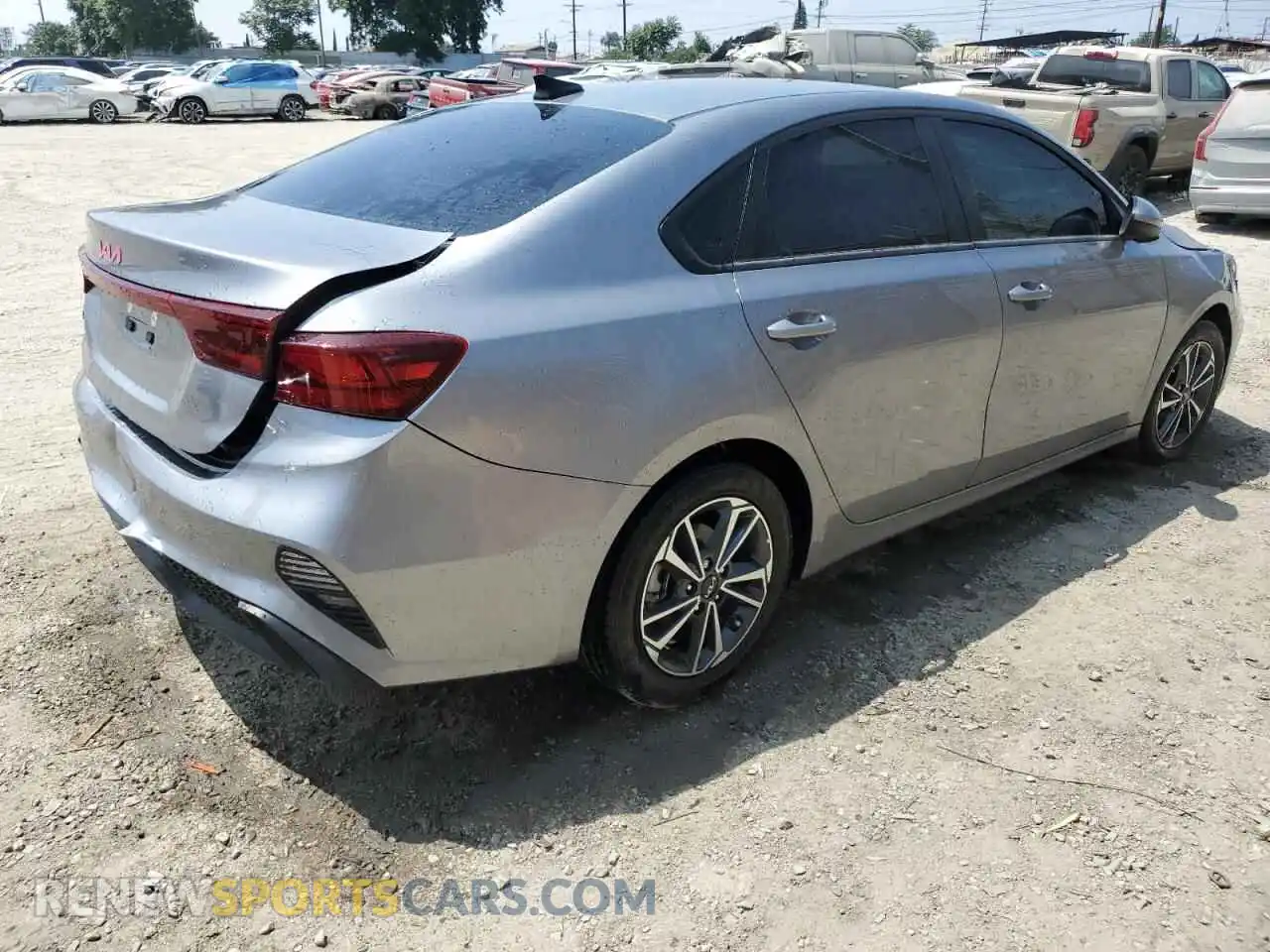 3 Photograph of a damaged car 3KPF24AD1RE786070 KIA FORTE 2024