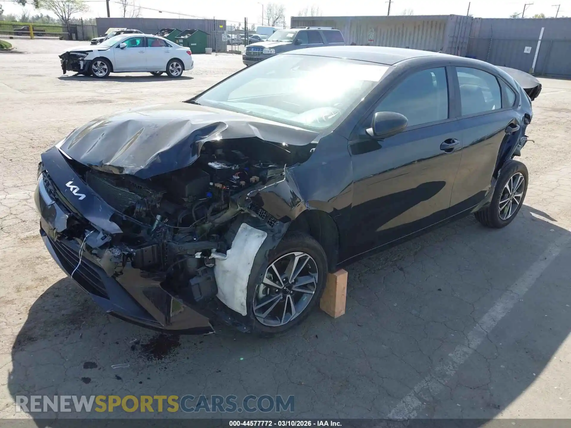 2 Photograph of a damaged car 3KPF24AD1RE807581 KIA FORTE 2024