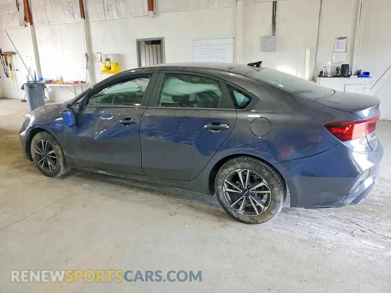 2 Фотография поврежденного автомобиля 3KPF24AD1RE829757 KIA FORTE 2024