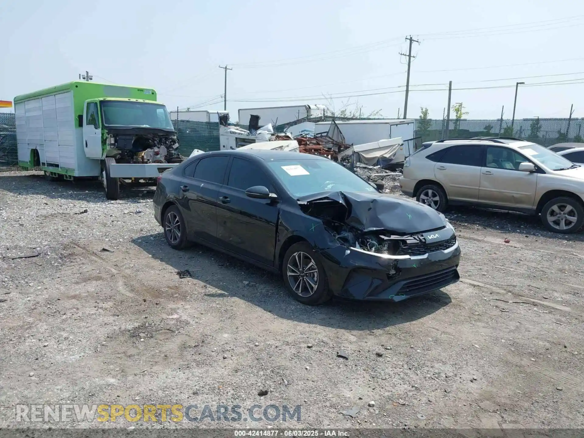 1 Photograph of a damaged car 3KPF24AD2RE719185 KIA FORTE 2024
