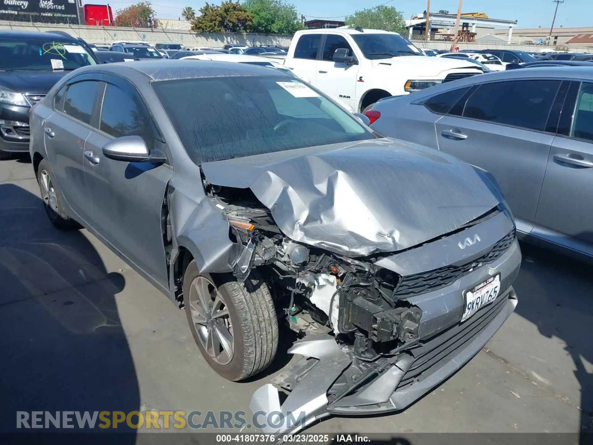 1 Photograph of a damaged car 3KPF24AD2RE736844 KIA FORTE 2024